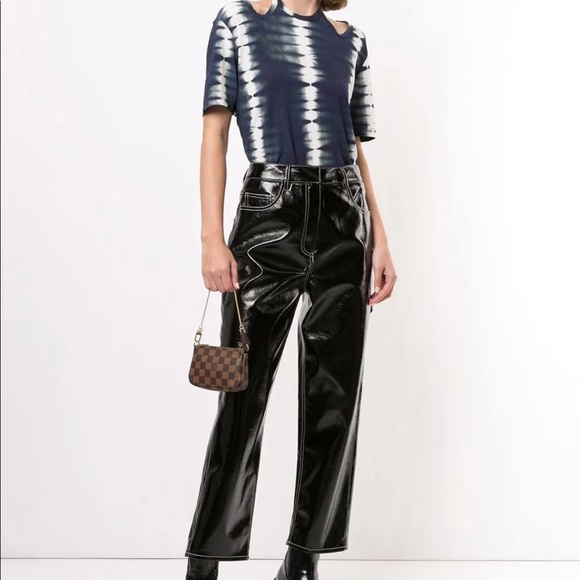 Louis Vuitton Clutch - Picture 2 of 14